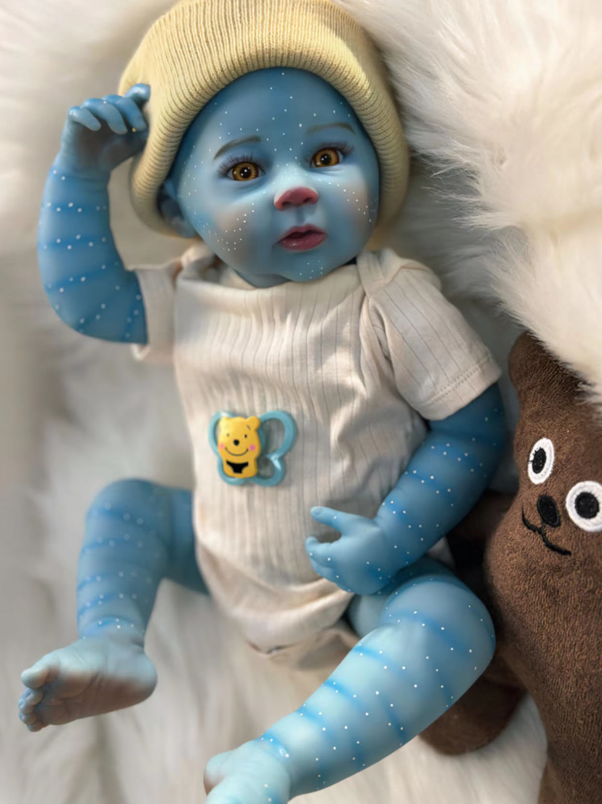 „Nova" – Avatar-geïnspireerde Reborn pop met glow-effect – 50 cm siliconen babypop met 3D-huidstructuur & gele ogen